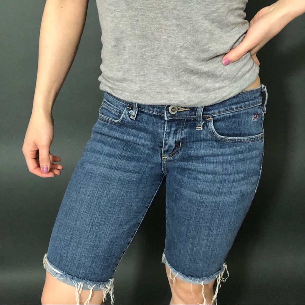Hollister Bermuda length shorts
